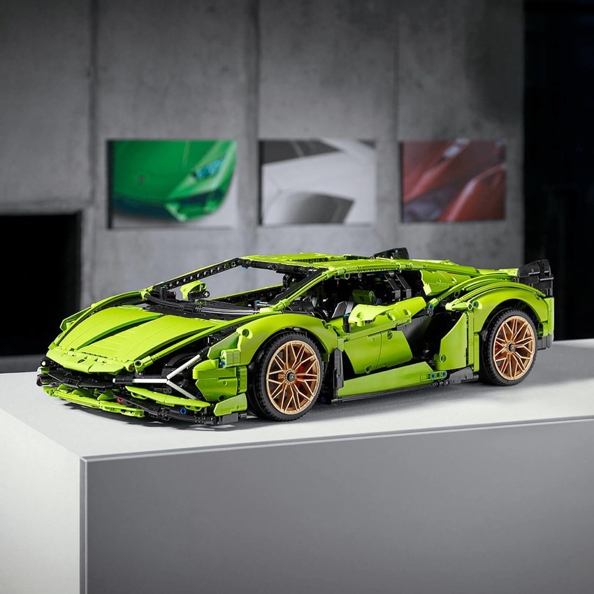 LEGO Technic: Lamborghini Sián FKP 37 Car Model (42115) - Clearance Sale