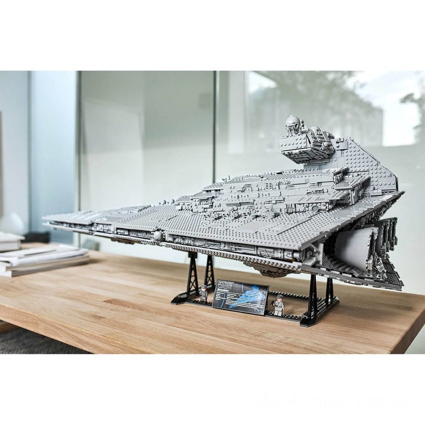 LEGO Star Wars: Imperial Star Destroyer (75252) - Clearance Sale