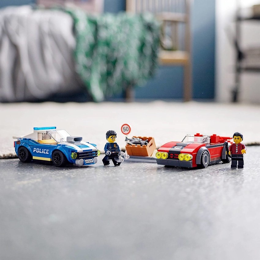 LEGO City: Police Highway Arrest Cars Toy Set (60242) - Clearance Sale