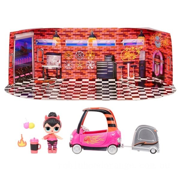 L.O.L. Surprise! Furniture BB Auto Shop and Spice Doll - Clearance Sale