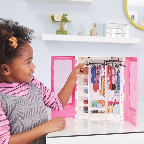 Barbie Fashionistas Ultimate Closet - Clearance Sale