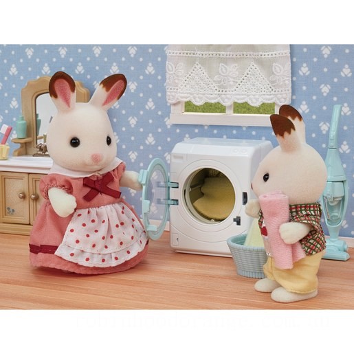 Sylvanian Families Laundry &amp; Vacuum Cleaner - Clearance Sale
